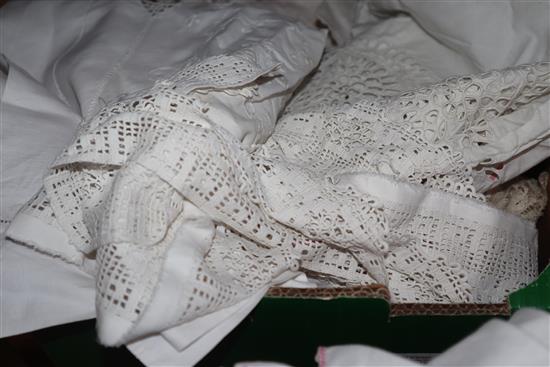 Various Brussels bobbin lace collars, a tape lace trim and mixed embroidered mats and linens